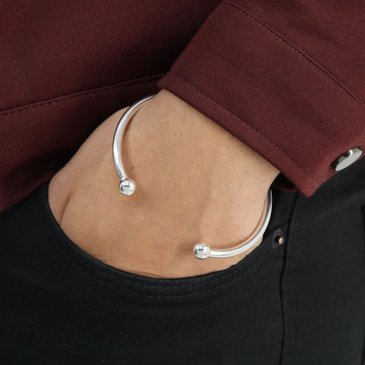 Men's Sterling Silver Solid Torque Bangle