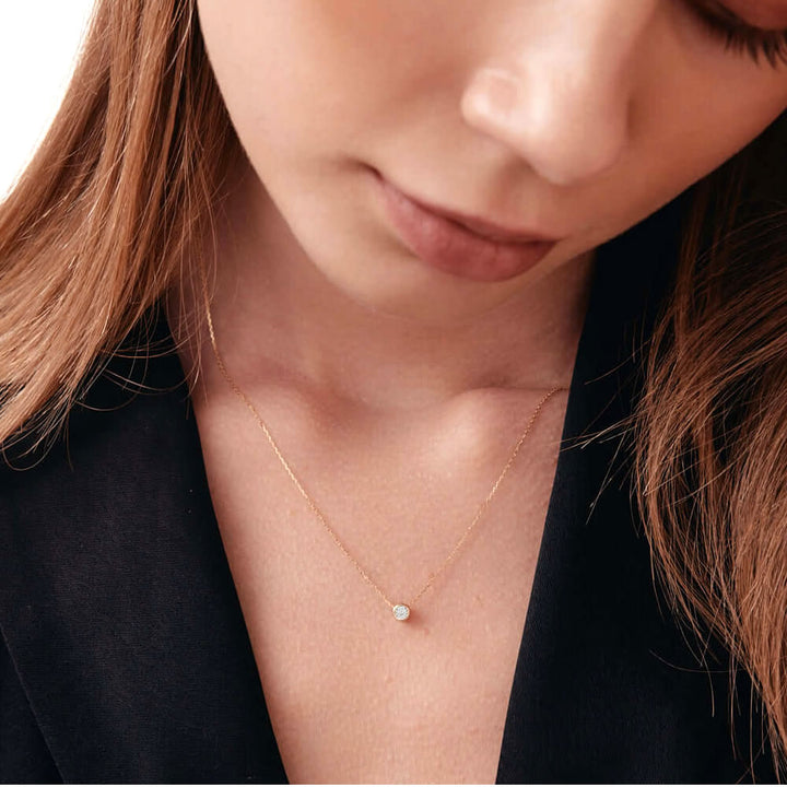 9ct Gold Diamond Illusion Rubover Necklace