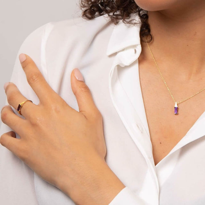 9ct Gold Elongated Amethyst Ring