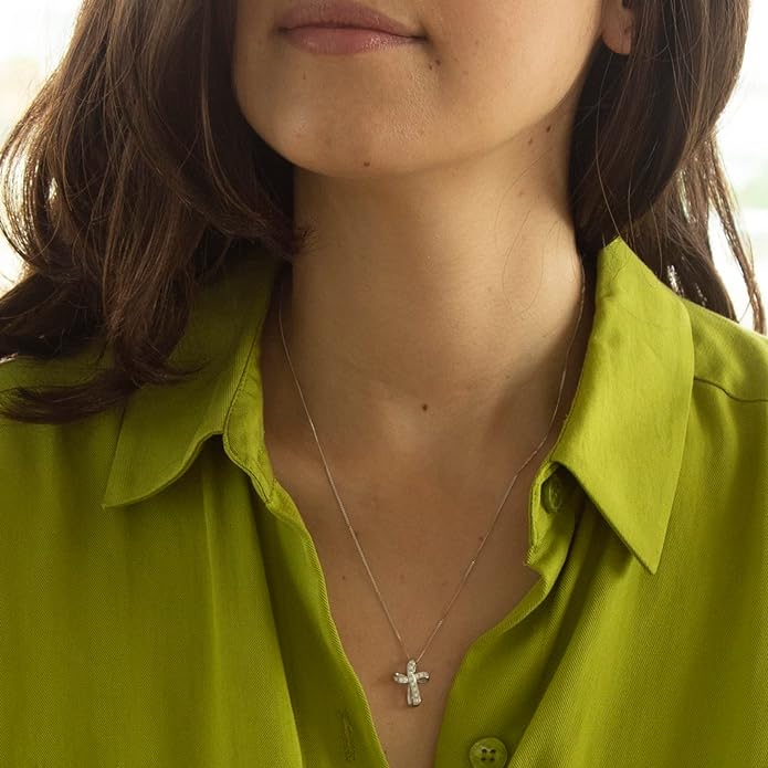 9ct White Gold Twist Cross Pendant