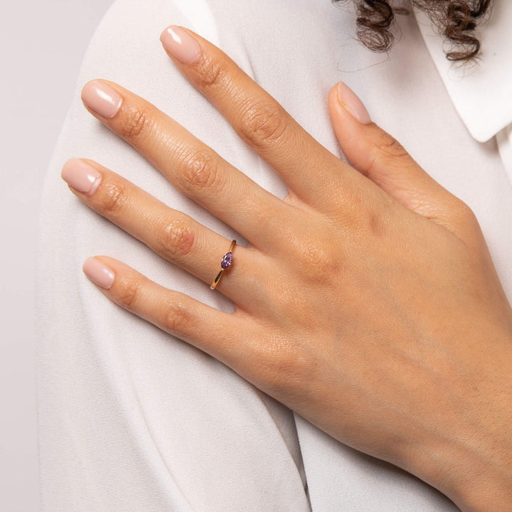 9ct Gold Purple Sapphire Ring