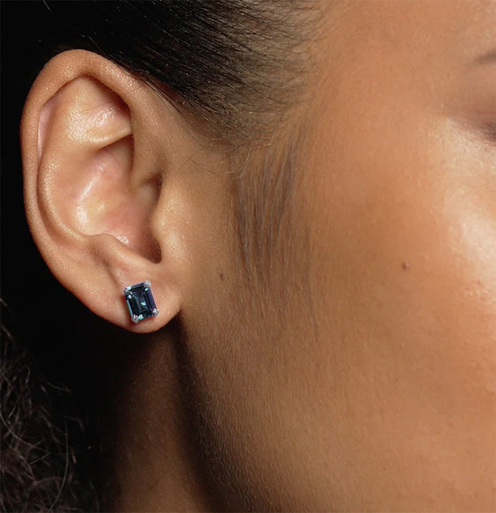 9ct White Gold London Blue Topaz Stud Earrings