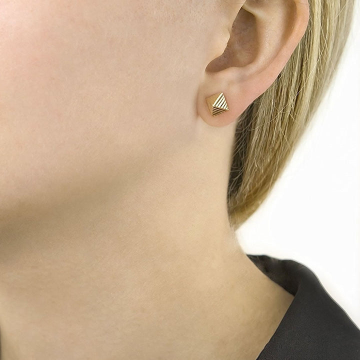 9ct Gold Pyramid Stud Earrings