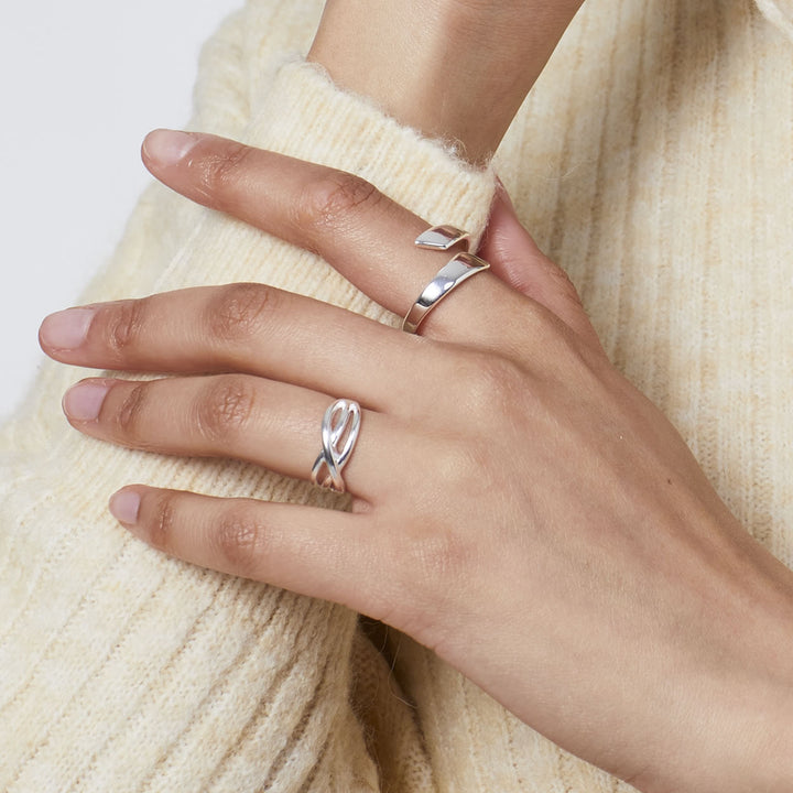 Silver Wrap Around Twist Ring