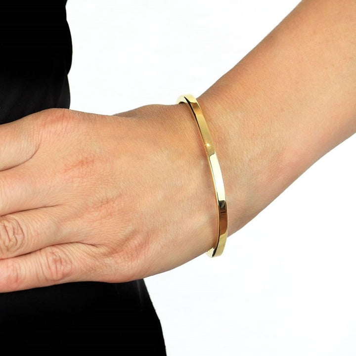 9ct Yellow Gold Rectangular Bangle