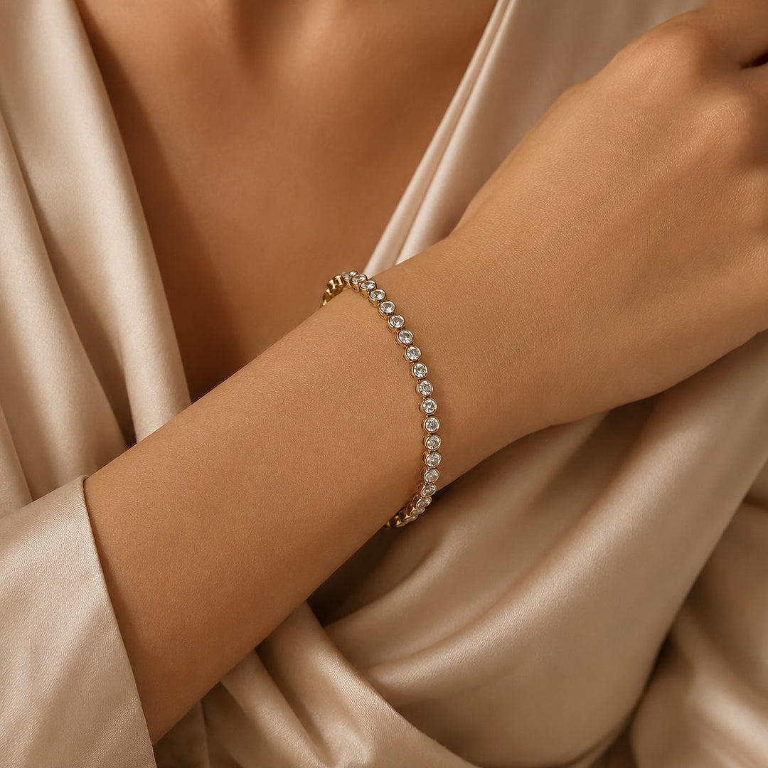 9ct Gold 5.60ct Lab Diamond Tennis Bracelet
