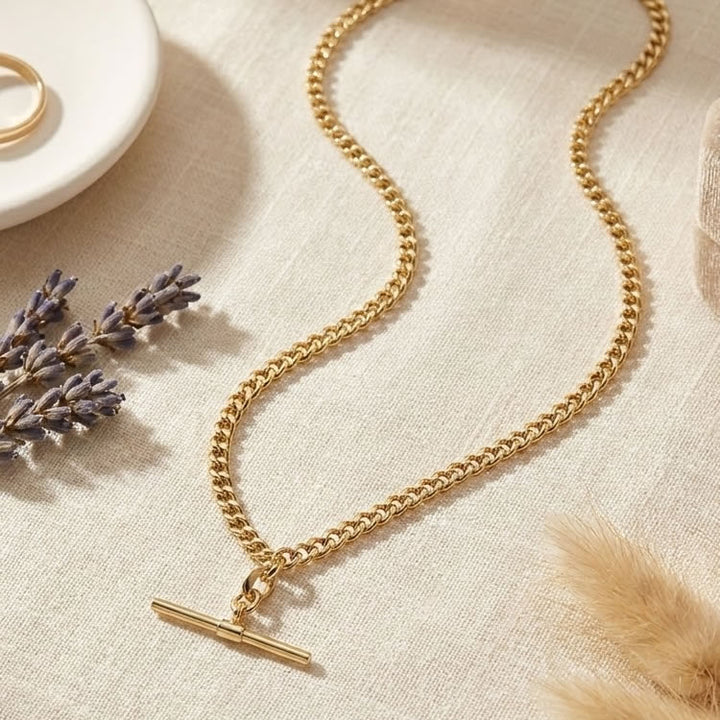 9ct Gold T-Bar Curb Chain Necklace