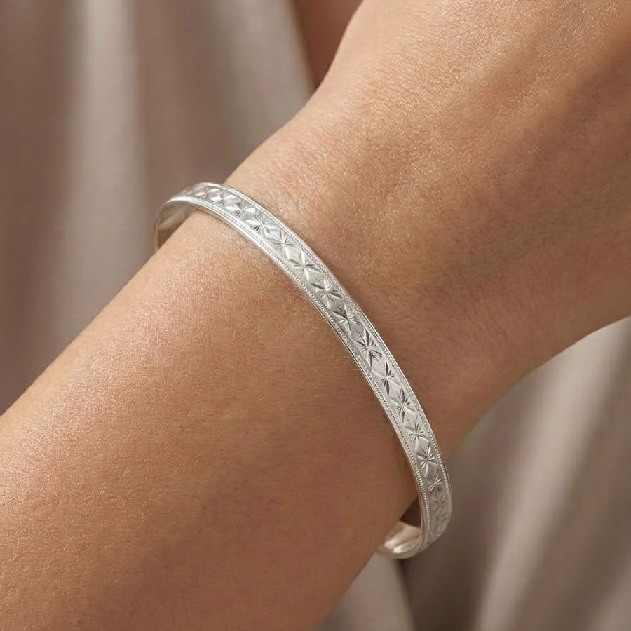 Silver Solid Round Diamond Cut Bangle