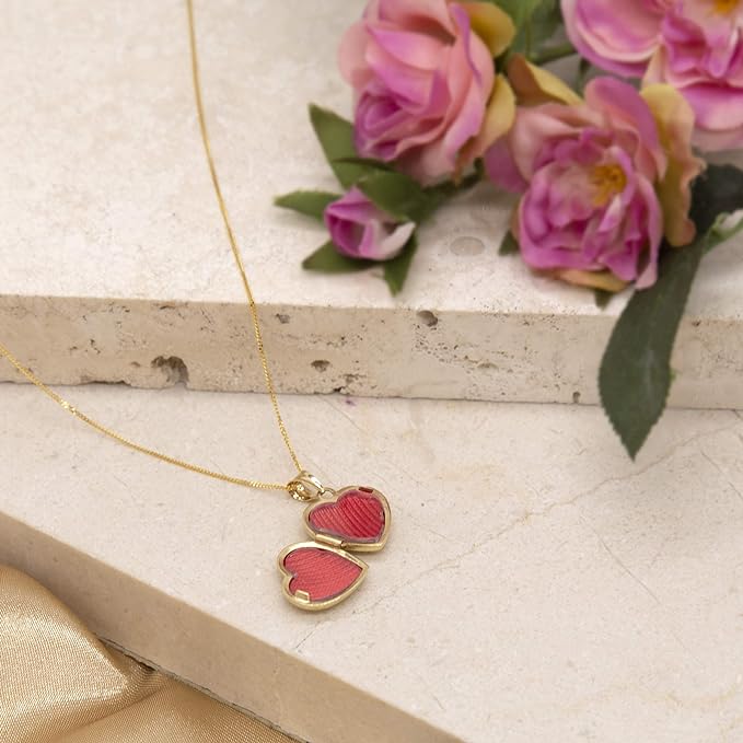 9ct Gold Small Floral Heart Locket