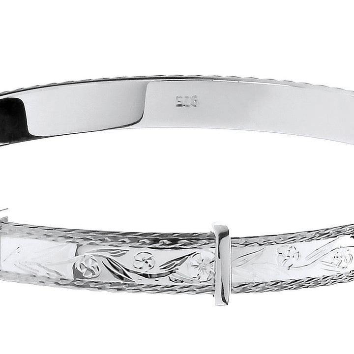 Silver Expandable Diamond-Cut Pattern Bangle