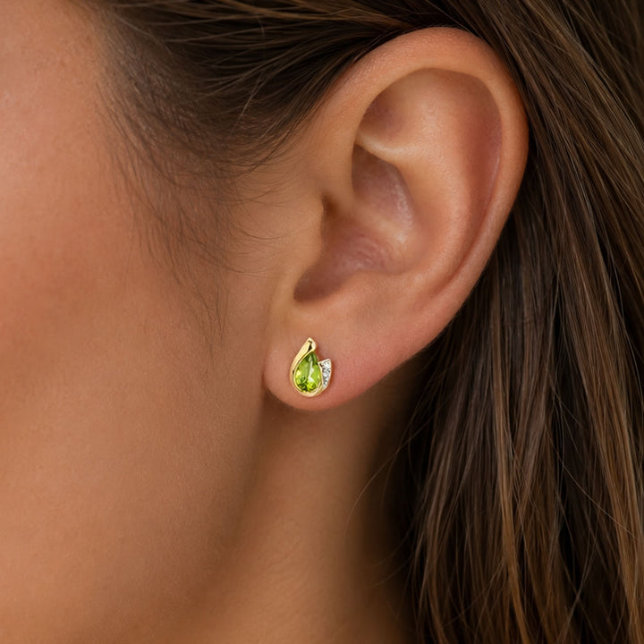 9ct Gold Peridot & Diamond Curve Stud Earrings