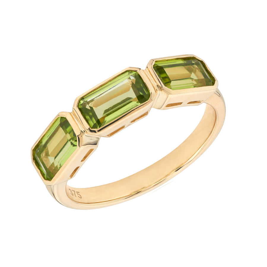 9ct Gold Emerald-Cut Peridot Ring