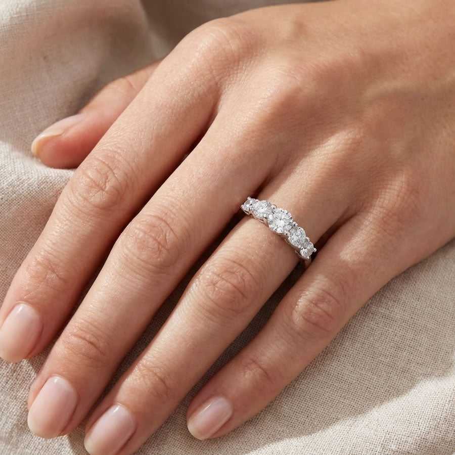 Sterling Silver Graduated 5 Stone Ring