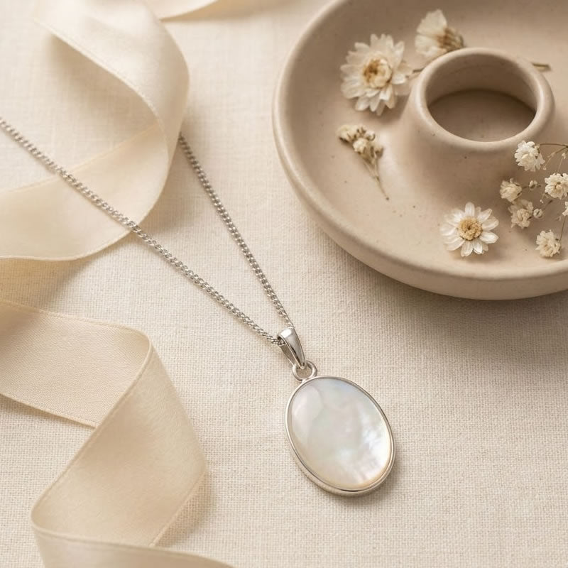 Sterling Silver Oval Mother of Pearl Necklace