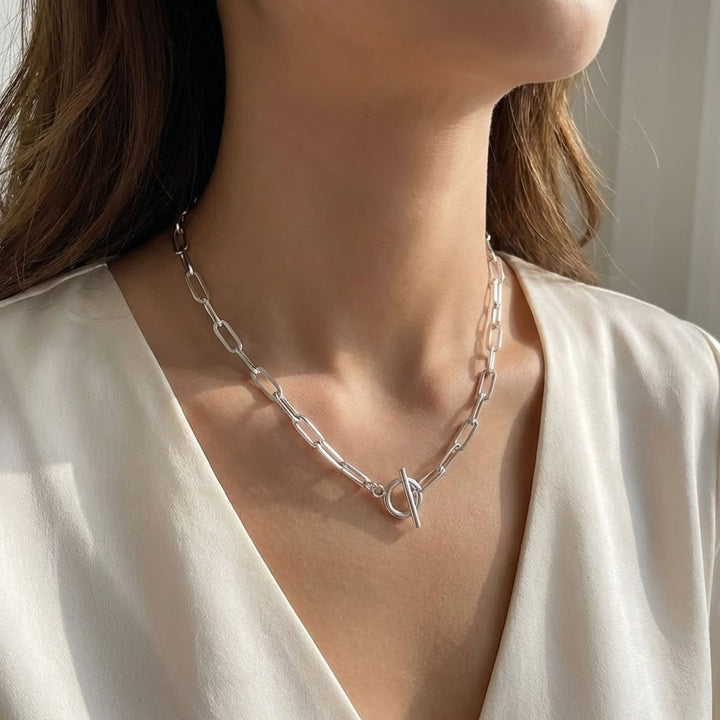 Silver Oval Chain Link T-Bar Necklace