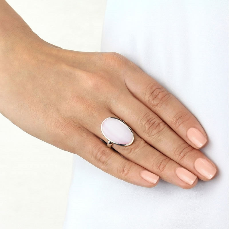 Silver Large Oval Pink Mother Of Pearl Ring