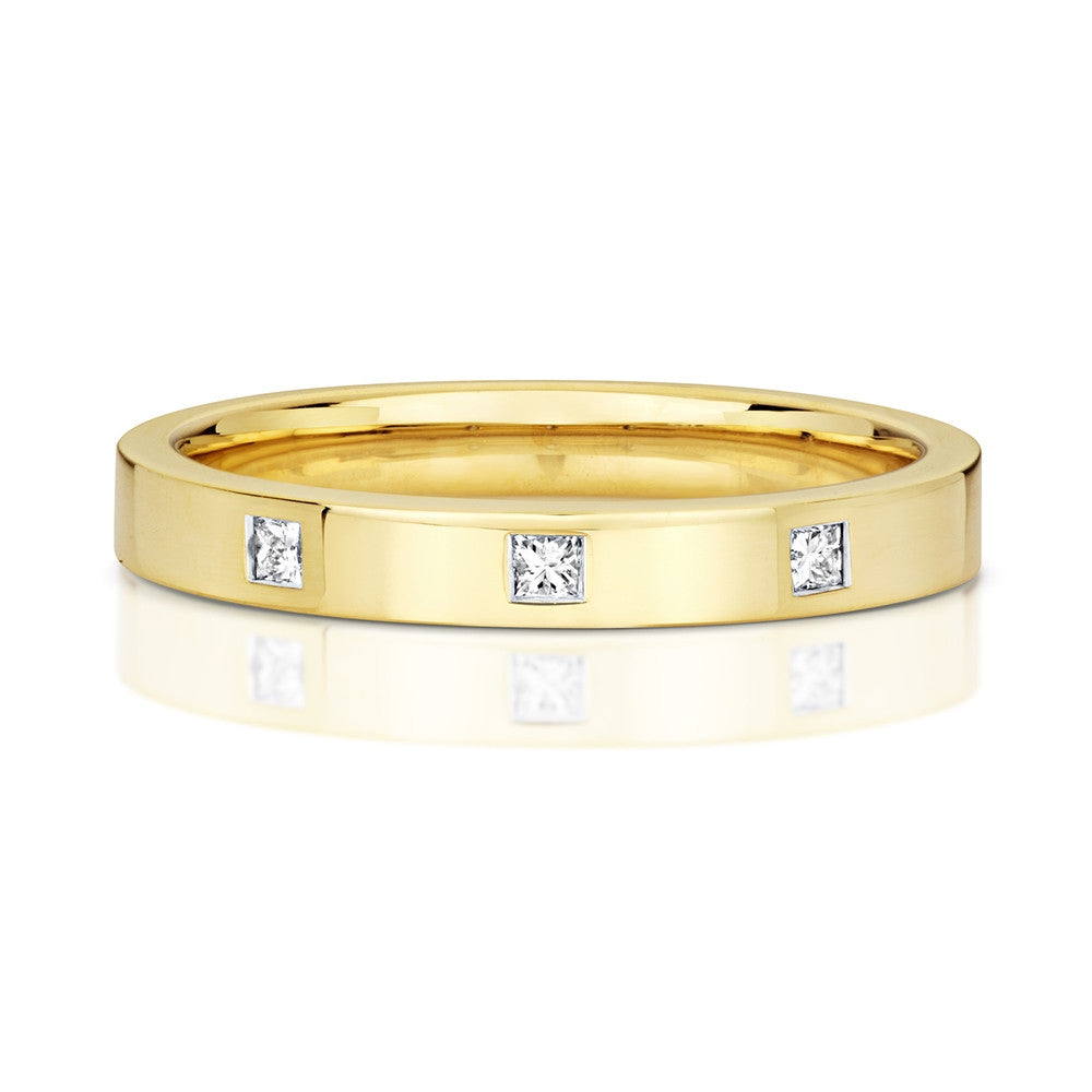 9ct Gold 3 Diamond Diamond Wedding Band Ring