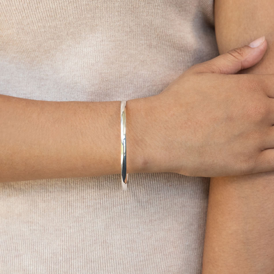 Sterling Silver Solid Pain Bangle 4mm